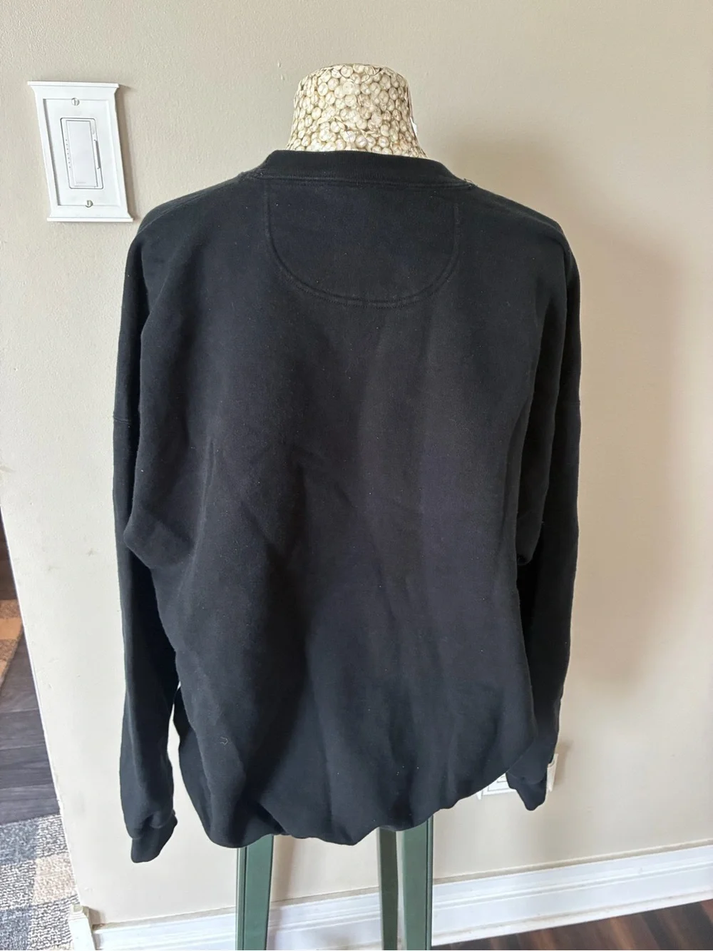 Vintage 90s Black 'Joy' Snowman Graphic Men's crewneck